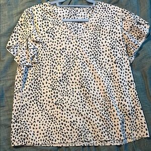 Leopard Print V-Neck Women's Top